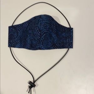 Face mask / face covering